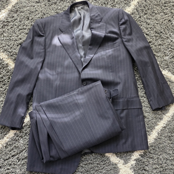 ERMENEGILDO ZEGNA Navy Blue Wool Pinstripe 2 PC Suit 46 R (EU 56)